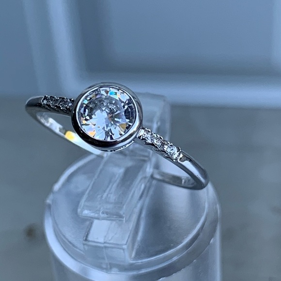 Gorgeous Ring 925 silver White sapphire - Picture 2 of 6